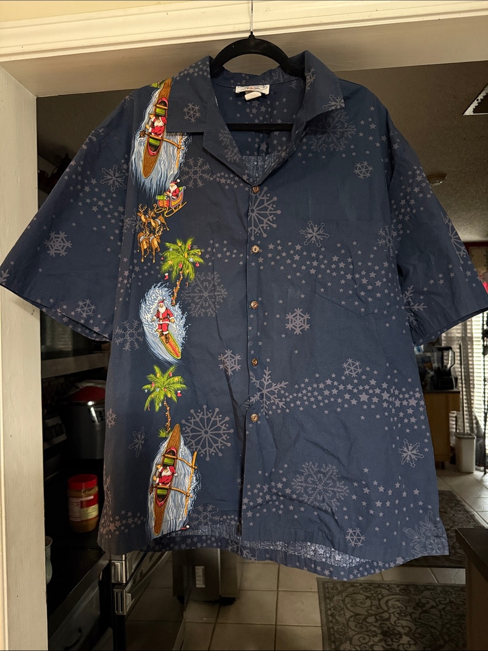 Men's Navy Hawaiian Christmas Short-Sleeve Button-Up Shirt